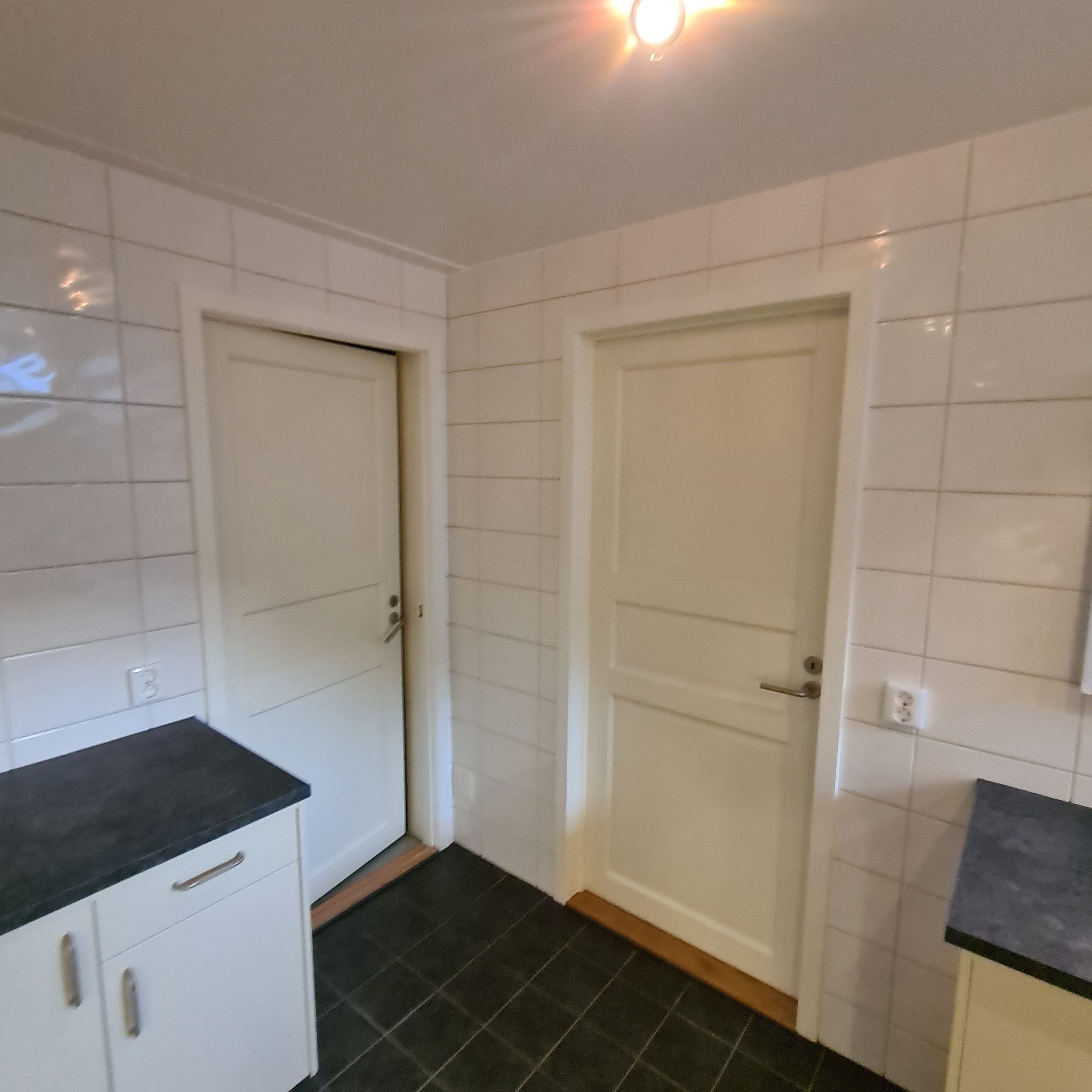 Dörrar till förråd