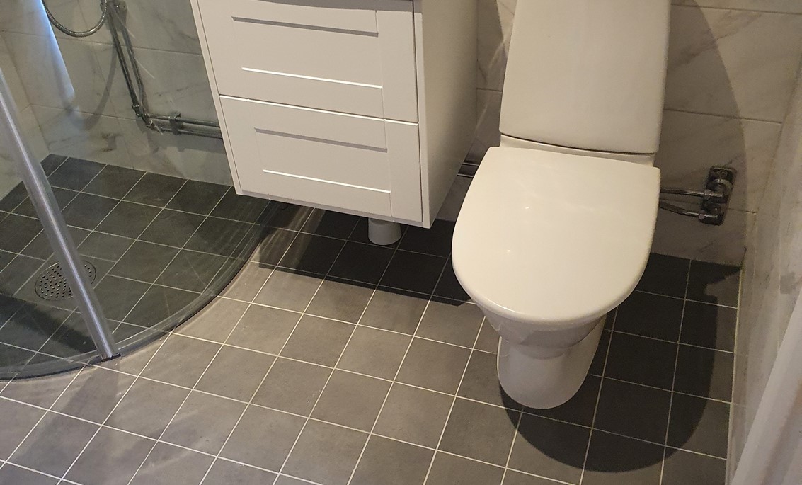 Kommod och Wc